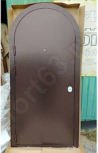Арочная дверь стальная